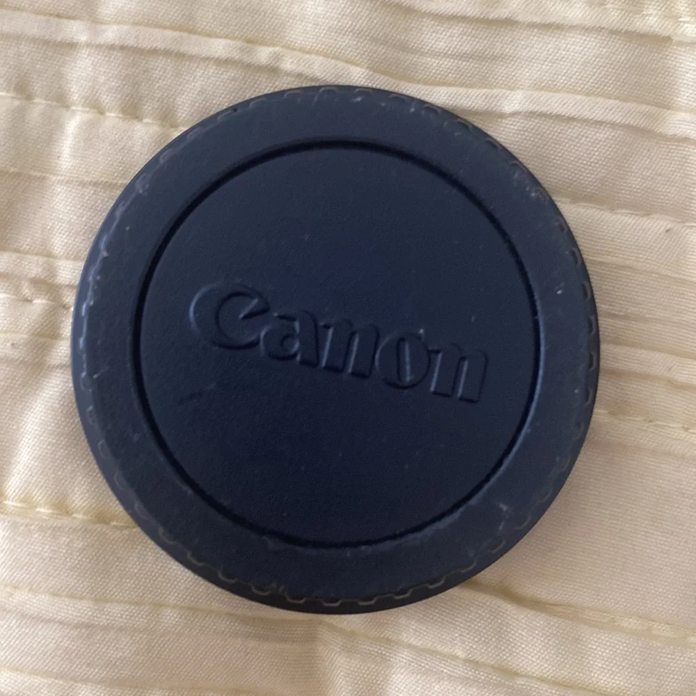 Canon 18-56mm EFS